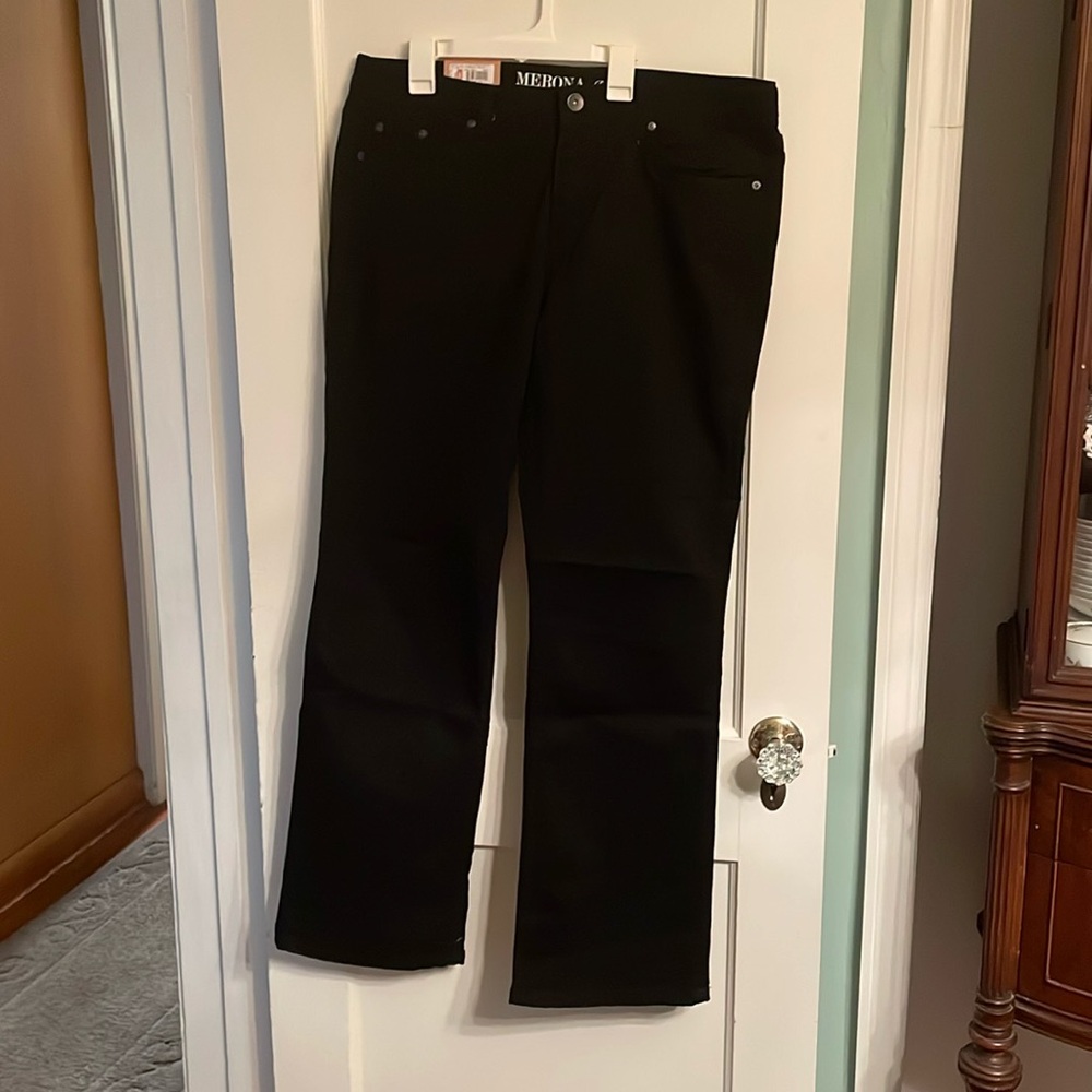 NWT Women’s America Bootcut Black Jeans size 16R
